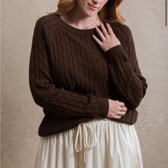 Neuflora Sweaters - Neuflora Jamestown Cable Knit Sweater Sz S